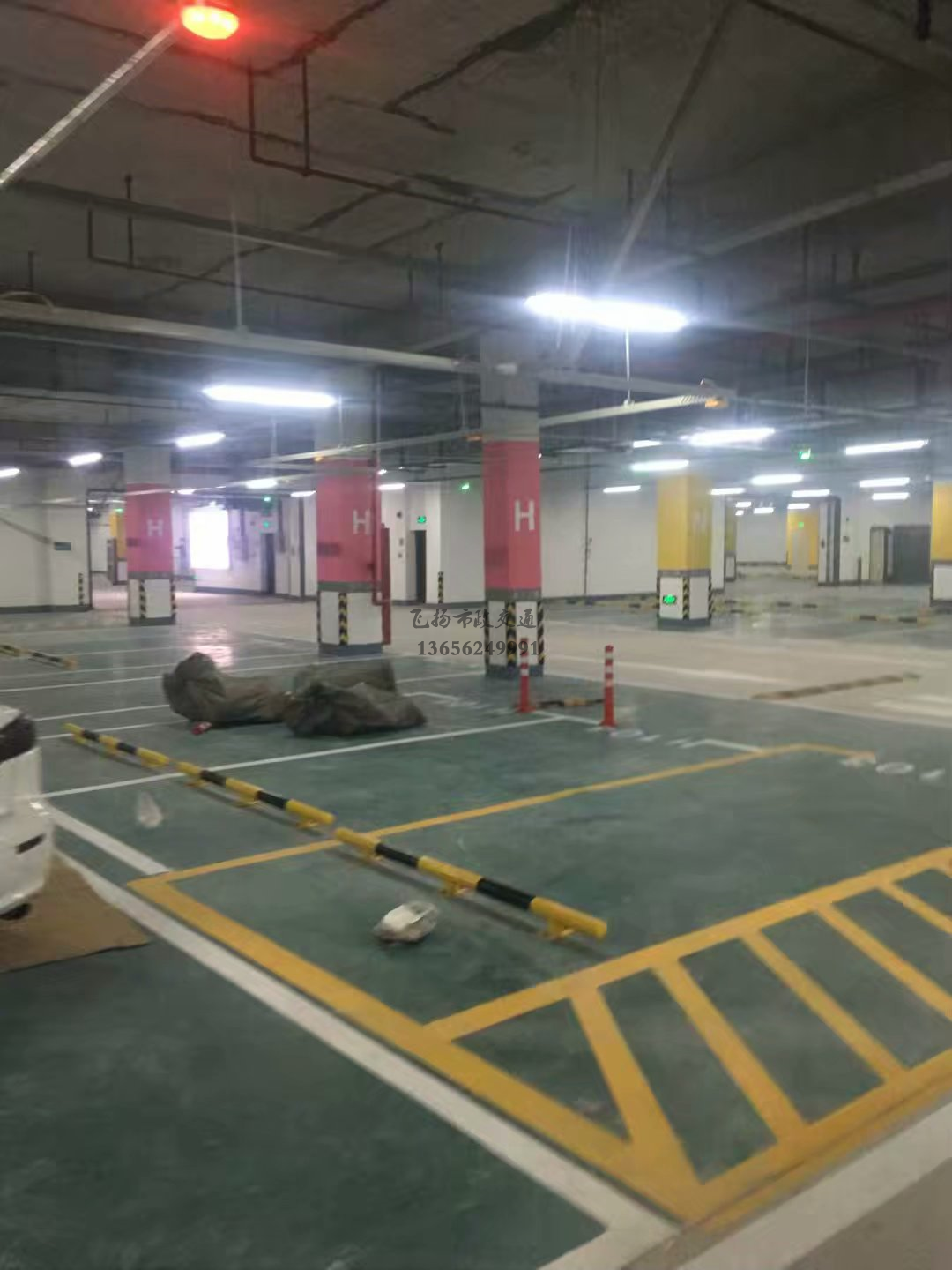 蘇州馬路劃線多少錢一米，廠區(qū)道路劃線價格？