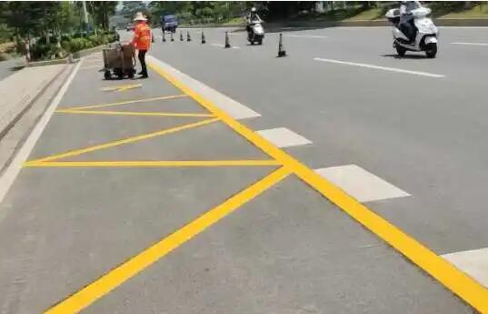 蘇州道路劃線用到的機(jī)械有哪些，道路劃線施工工藝？