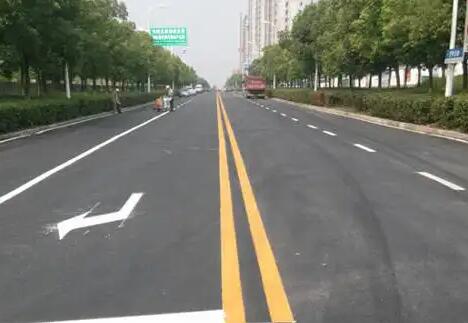 蘇州道路劃線的材料怎么樣選擇好的？