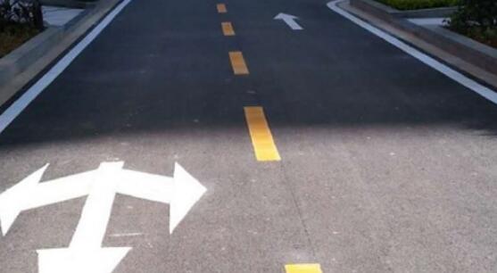 蘇州小區(qū)道路劃線施工方案  小區(qū)道路劃線施工方案怎么寫？