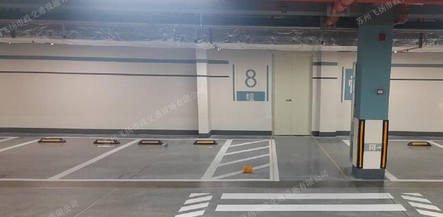 道路劃線，車位劃線，停車位劃線