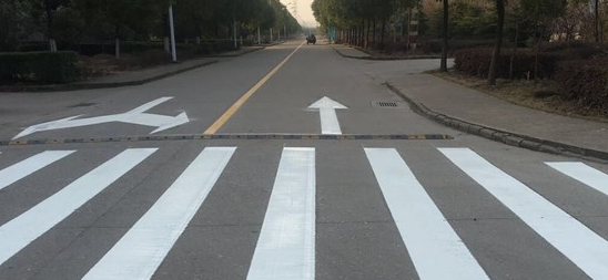 蘇州廠區(qū)道路標(biāo)識(shí)劃線？找飛揚(yáng)市政