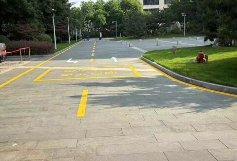  蘇州廠區(qū)地面消防通道劃線的重要性？