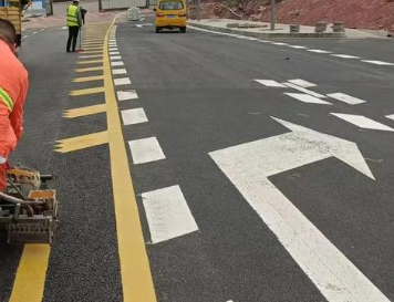 蘇州道路劃線施工，城市交通的無聲引導(dǎo)者