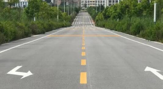 蘇州廠區(qū)劃線，自有施工團隊打造安全高效廠區(qū)